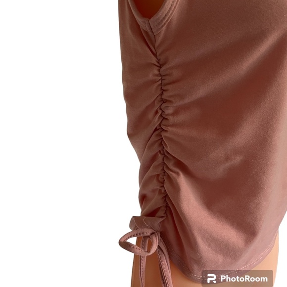 NWT - Olivia Rae top - Picture 6 of 12